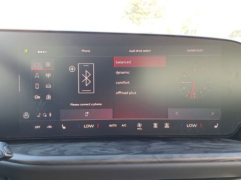 New 2025 Audi Q5 Premium Plus image 24