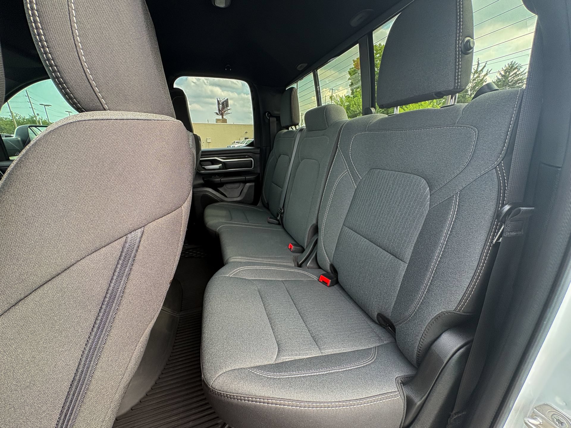 Used 2022 RAM 1500 Big Horn AWD/4WD image 26