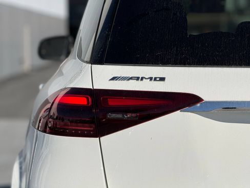 New 2026 Mercedes-Benz GLE 53 AMG 4MATIC image 8