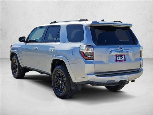 Used 2020 Toyota 4Runner SR5 image 8