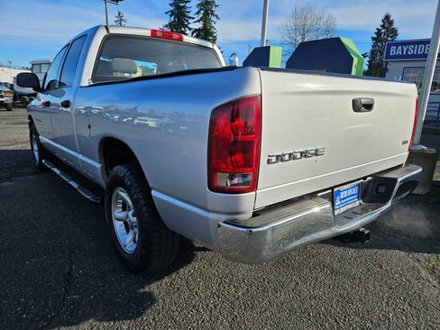 Used 2004 Dodge Ram 1500 Truck SLT image 3
