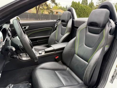 Used 2015 Mercedes-Benz SLK 350 image 23