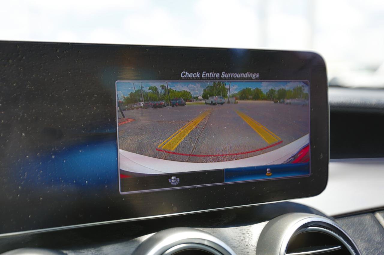 Used 2019 Mercedes-Benz C 300 Sedan w/ Premium Package image 9