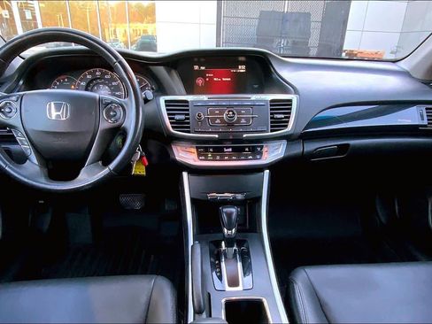 Used 2013 Honda Accord Sport image 15