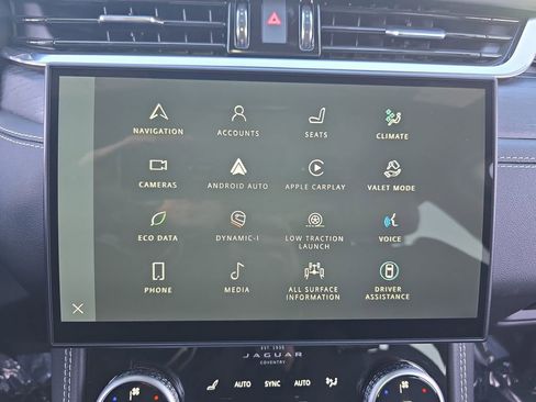 Certified 2025 Jaguar F-PACE R-Dynamic S image 21