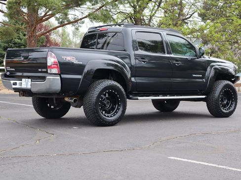 Used 2010 Toyota Tacoma 4x4 Double Cab image 5