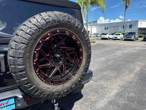 Used 2021 Jeep Wrangler Unlimited Sport AWD/4WD image 6