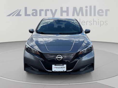 Used 2025 Nissan Leaf S FWD image 9
