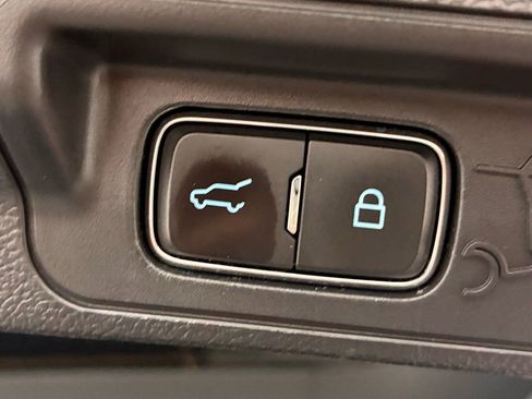 Certified 2023 Ford Explorer ST image 14