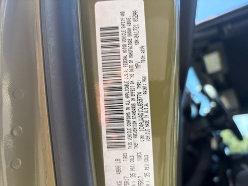 Used 2013 Jeep Wrangler Sport AWD/4WD image 34
