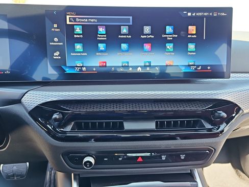 New 2026 BMW 330i Sedan w/ M Sport Package image 21