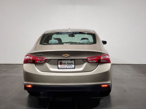 Used 2022 Chevrolet Malibu LT image 26