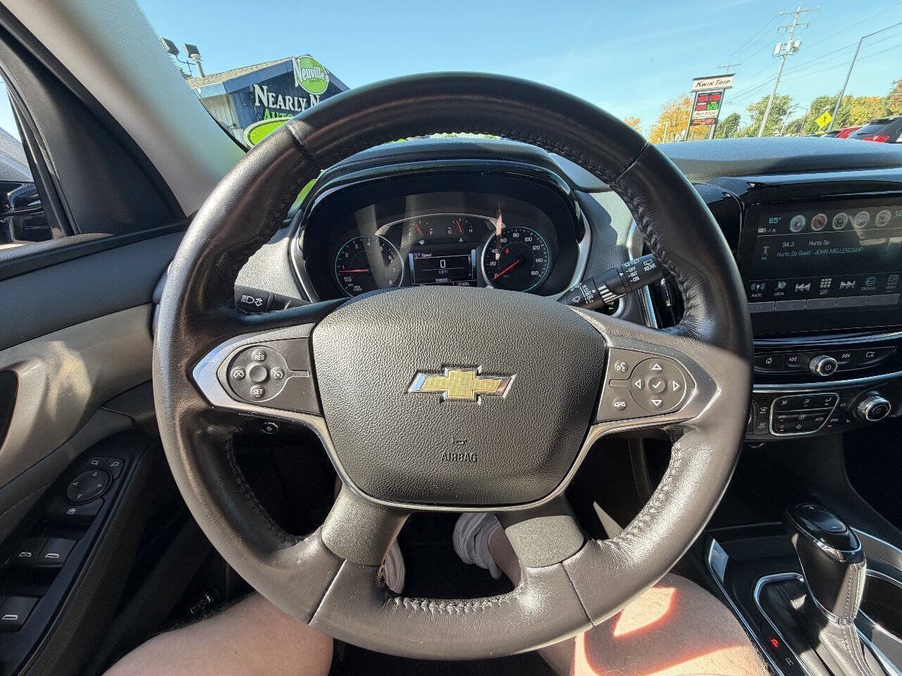 Used 2018 Chevrolet Traverse LT w/ LPO, Floor Liner Package AWD/4WD image 20