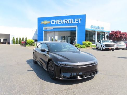 Used 2025 Lucid Air Pure RWD image 44