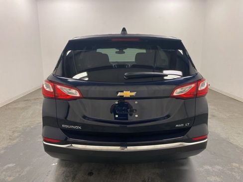 Used 2020 Chevrolet Equinox LT w/ Driver Convenience Package image 5