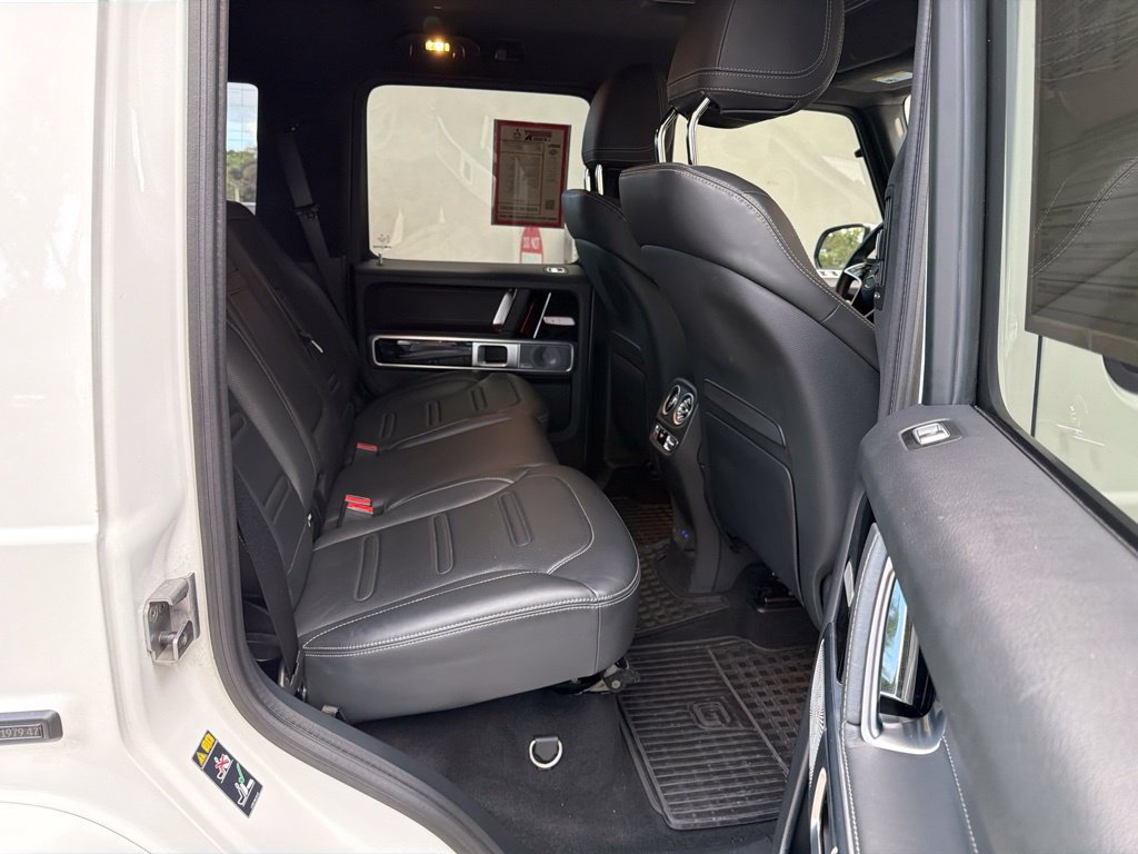 Used 2025 Mercedes-Benz G 550 image 30