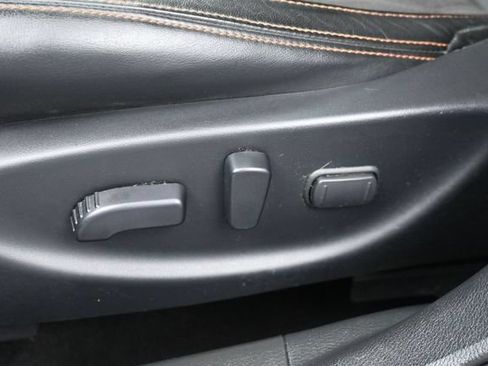 Used 2019 Nissan Maxima SR w/ Premium Package FWD image 12
