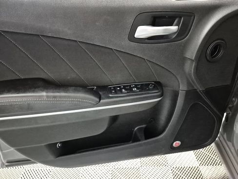 Used 2017 Dodge Charger SXT w/ Rallye Group AWD/4WD image 15