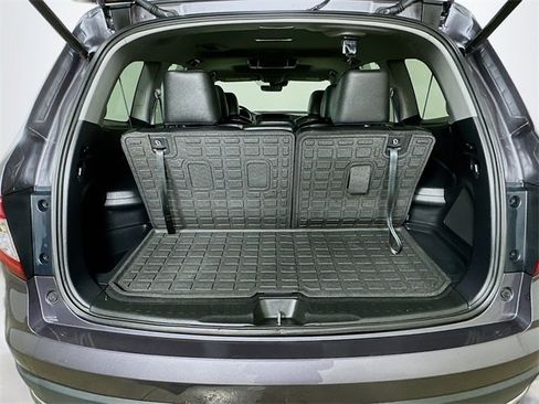 Used 2020 Honda Pilot Touring image 36