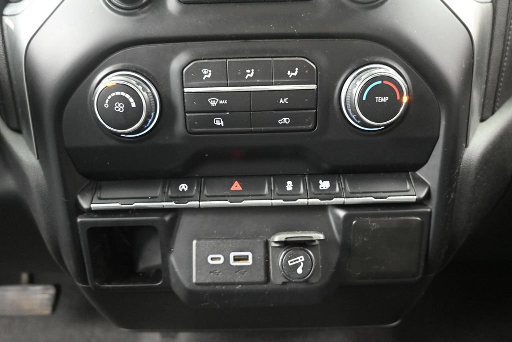 Used 2020 Chevrolet Silverado 1500 LT w/ Trailering Package AWD/4WD image 6