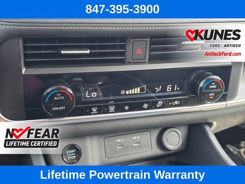 Used 2025 Nissan Rogue SV FWD image 44