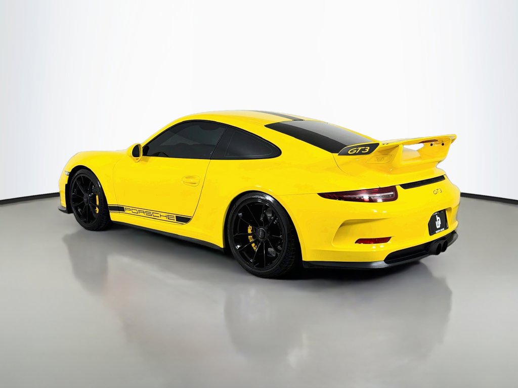 Used 2015 Porsche 911 GT3 RWD image 7