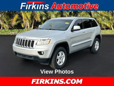 Used 2011 Jeep Grand Cherokee Laredo image 1