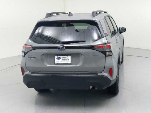 New 2026 Subaru Forester Premium image 9