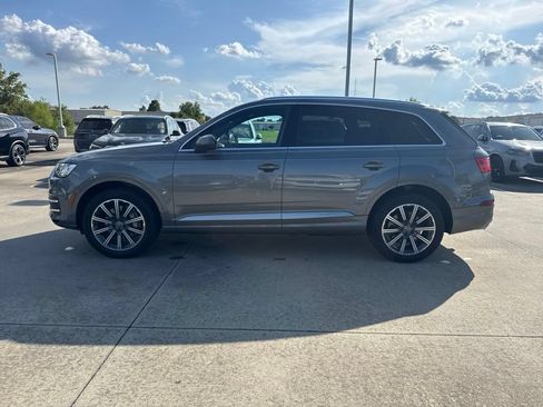 Used 2017 Audi Q7 3.0T Premium Plus AWD/4WD image 2