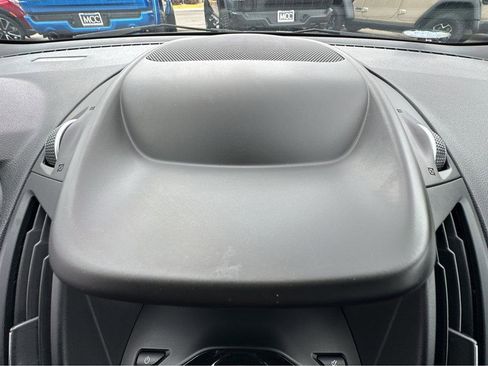 Used 2019 Ford Escape Titanium FWD image 30