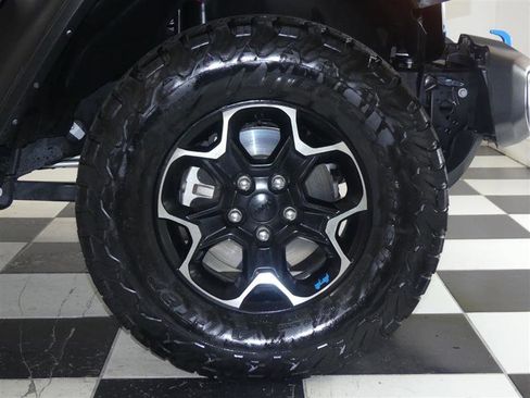 Used 2022 Jeep Wrangler Unlimited Rubicon 4xe w/ Cold Weather Group image 34