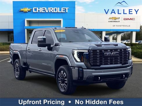 Used 2024 GMC Sierra 2500 Denali Ultimate image 1