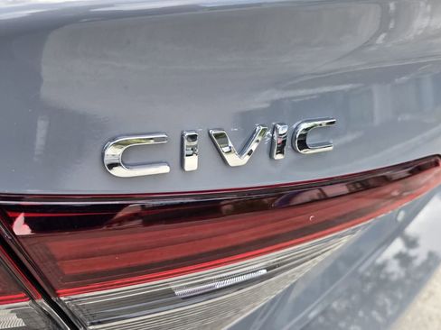 Used 2025 Honda Civic Sport image 14