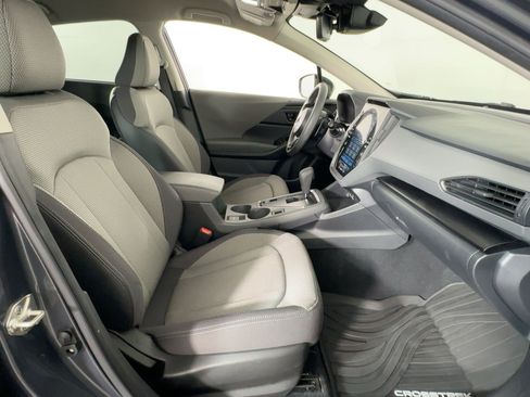 Used 2024 Subaru Crosstrek 2.0i Premium image 29