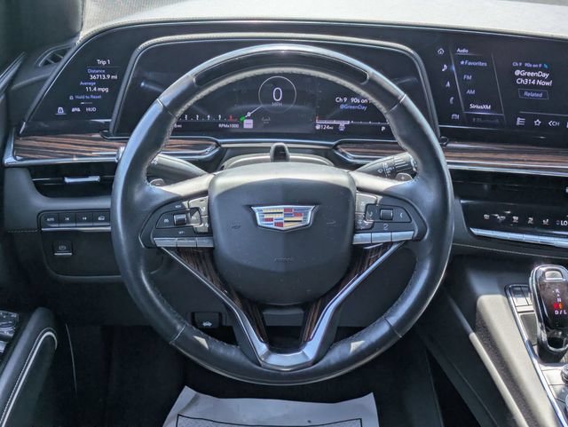 Used 2023 Cadillac Escalade ESV Premium Luxury w/ LPO, Floor Liner Package AWD/4WD image 15