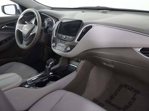 Used 2022 Chevrolet Malibu LT image 26