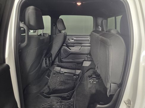 Used 2023 RAM 1500 Big Horn AWD/4WD image 23