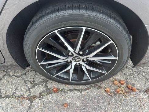 Used 2023 Toyota Camry SE image 17