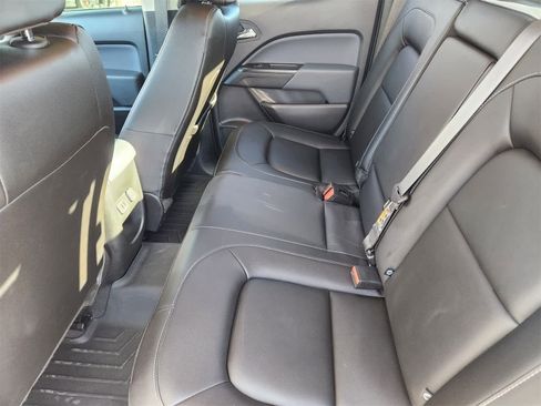 Used 2022 Chevrolet Colorado Z71 image 23