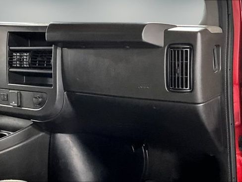 Used 2025 GMC Savana 3500 LT w/ LT Preferred Equipment Group RWD image 20