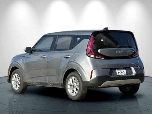 New 2025 Kia Soul LX image 6