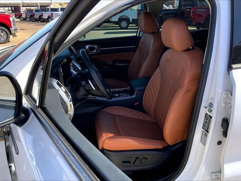 Used 2022 Kia Sorento SX Prestige w/ Rust Color Package image 7