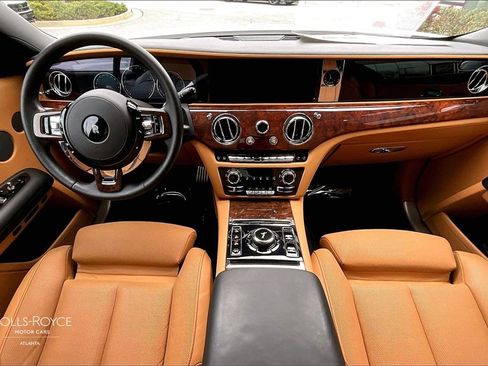 Certified 2021 Rolls-Royce Ghost image 14