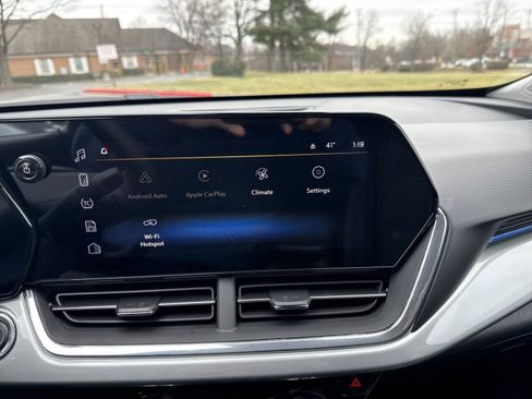 New 2026 Chevrolet Trax LT w/ Driver Confidence Package image 14