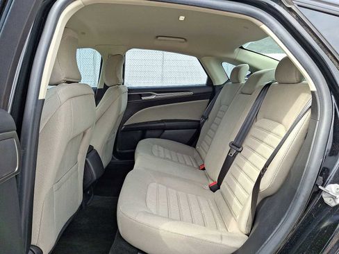 Used 2018 Ford Fusion S image 27