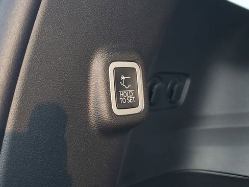 New 2026 Jeep Cherokee Limited image 11