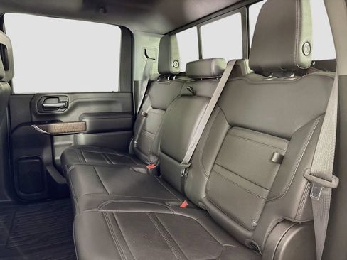 Certified 2022 GMC Sierra 3500 Denali w/ Denali Ultimate Package AWD/4WD image 29