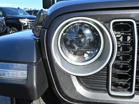 Used 2025 Jeep Wrangler Sahara w/ Safety Group image 6