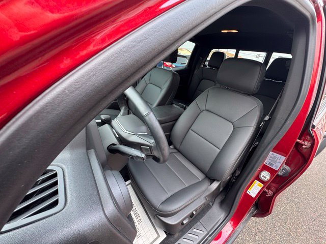 Used 2025 Chevrolet Colorado Trail Boss AWD/4WD image 9