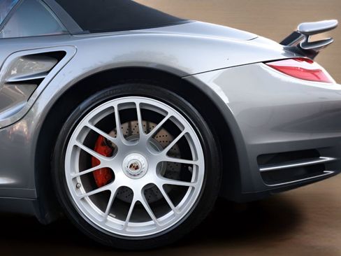 Used 2010 Porsche 911 Turbo AWD/4WD image 7
